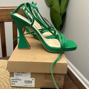 Steve Madden Lafayette Green Gladiator Heels Sandals Size 9.5 Worn ONCE